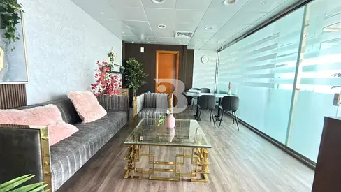 FULLY FURNISHED | PREMIUM OFFICE | PRIME LOCATION