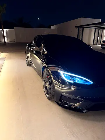 🖤 For Sale: 2026 Tesla Model S Plaid — GCC Specs Asking Price: 450,000 AED