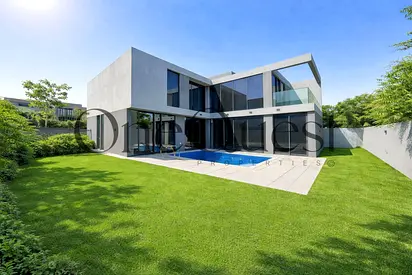 Super Distress 4BR Pool Villa | 6500 Sq. Ft. Plot | Excellent location