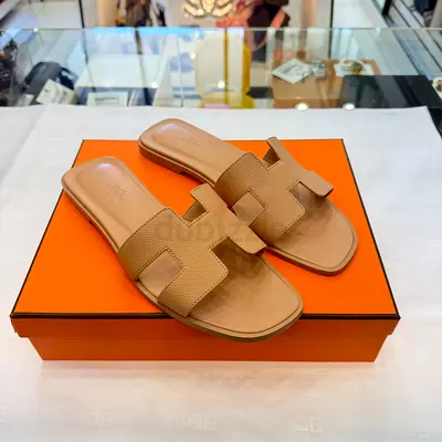 Hermes Authentic Beige Leather Slide Sandals - 39.5