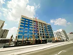 Exquisite Unit | Fully Fitted Kitchen |Serene Pool View