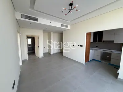 Brand New | Smart Home | Closed Kitchen |