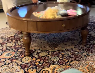 Round Wooden Coffee Table with Drawer - Classic Design
