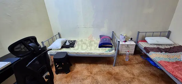 Looking for a Kerala Muslim executive roommate in the Shawamekh area.