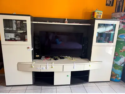 Tv Unit