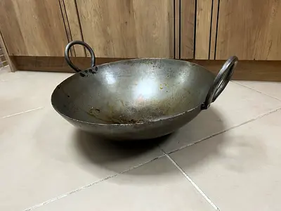 Iron kadai