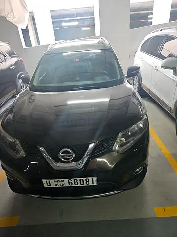 Nissan X-Trail 2016 – Good Condition | Sunroof Well-maintained for sale.