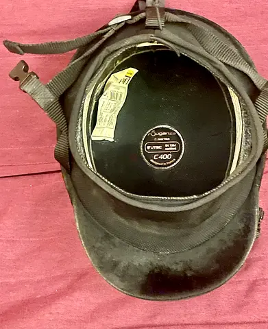 Equestrian Riding Helmet , gloves and calves protectors - Size C400