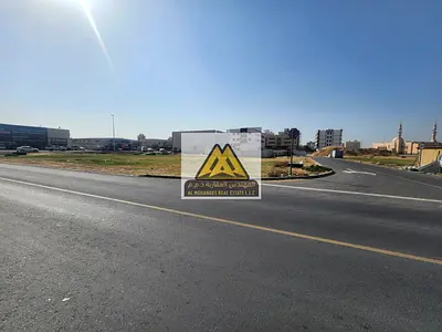 فرصة استثمارية قوية في منطقة الجرف الصناعية 2، مناسبة لبناء مشروع سكني تجاري بعائد ممتاز.