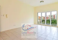 For Family and with Reserve Parking!!2bhk for rent in CBD Building........