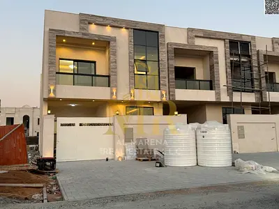 فيلا فاخرة في قلب الحليو " اغتنمها بسعر شامل الرسوم  التسجيل والتمليك تملك حر