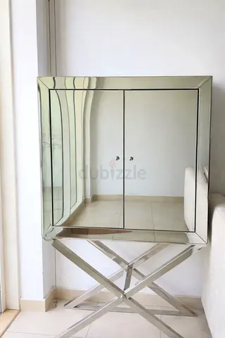 Mirrored Cabinet on X-Base Stand — Compact Storage/Display