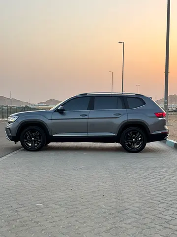 2022 Volkswagen TERAMONT — миниатюра 9