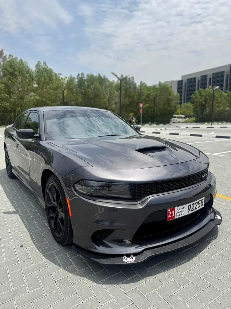 Dodge Charger 2023 — photo 1 of 10