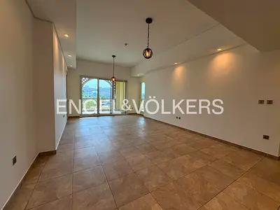 Elegant 2-Bedroom + Maid | Ground Floor | Expansive Terrace | Palm Jumeirah
