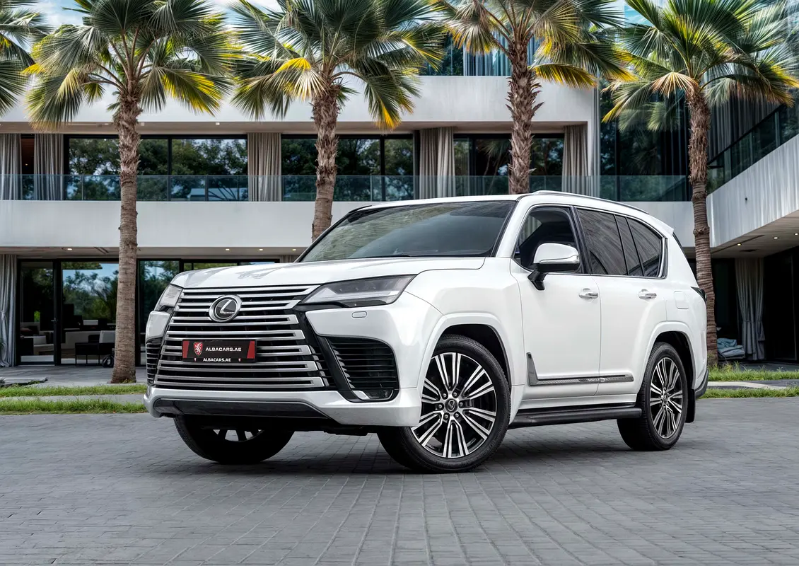 Lexus LX-Series 2024 — photo 1 of 16