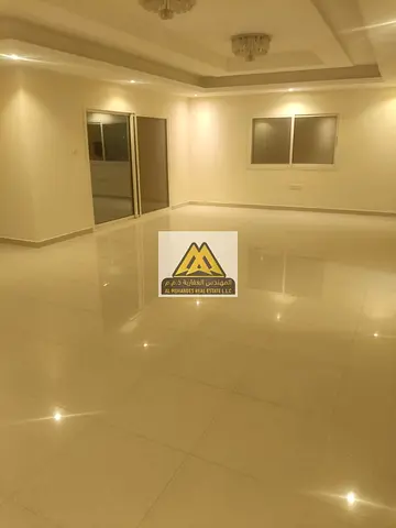 Spacious villa | 5 Master bedrooms | Large majlis | Courtyard | Prime location near Corniche | Very clean unit | Ideal family living