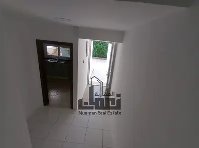 فيلا للإيجار في الجزات الشارقة طابقين مساحة مناسبة موقع هادئ سعر مميز للعائلات