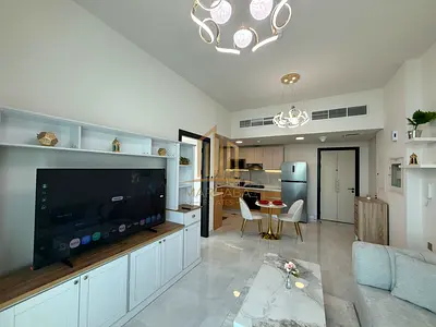 LUXURY 1BR LIVING | HIGH FLOOR | UP TO 12 CHEQUES