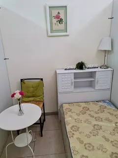 Hurry up!!.. Silicon gate1 spacious partition for men