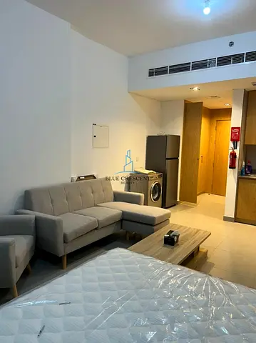 Well-Positioned Residence in a Key Sharjah Residential Cluster | Resale