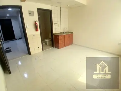 luxury studio available ready to move \\ neat and clean \\prime location close to safari mall just 18k old muwaileh sharjah