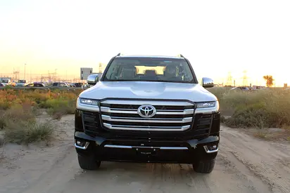 LHD - TOYOTA LANDCRUISER 300 3.3L V6 DIESEL TWIN TURBO VXR - EXPORT ONLY TO CONGO