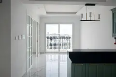 Spacious 1bhk | Modern | Prime Location