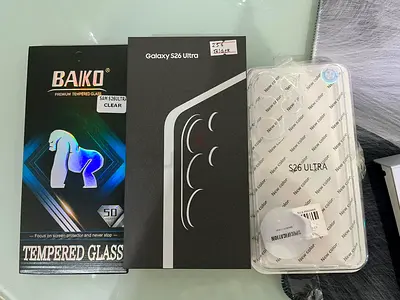 Samsung Galaxy S26 Ultra, 256GB, Black, Original Brand New Sealed With New Screen Protector and Case