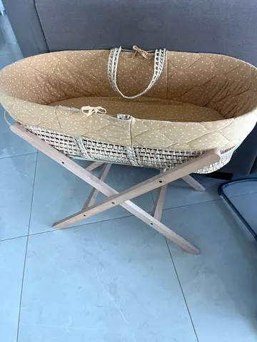 Handmade Wicker Moses Basket with Wooden Stand