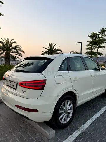 Audi Q3 White with Sunroof