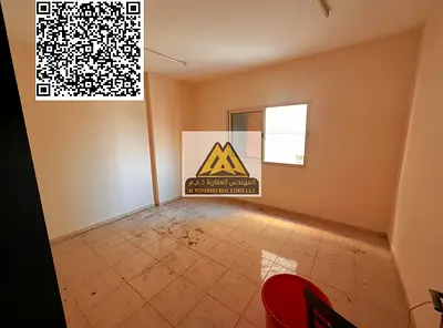 شقة مميزة للإيجار السنوي في النعيمية 1 بعجمان، موقع استراتيجي مقابل مدرسة الحكمة، بمساحة واسعة وتقسيم عملي مناسب للعائلات، وقريبة من جميع الخدمات الأس