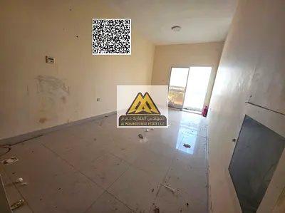 استوديو للإيجار السنوي في الحميدية عجمان، يتميز بمساحة كبيرة وبلكونة بإطلالة مفتوحة، في موقع حيوي جدًا بجوار المحكمة وشارع الجامعة، وقريب من جميع الخد