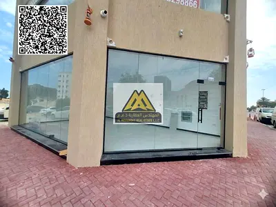 Commercial space suitable for all fields | 431 sq ft | Prime location suitable for all activities | Corner unit with a prime location and excellent fr