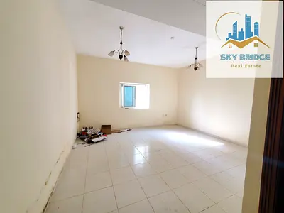 Near to Rolla bus stop with 2 bathroom open hall