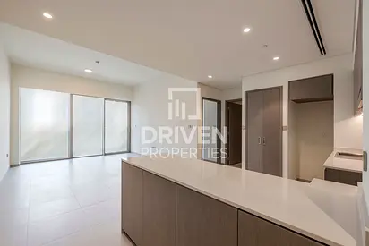 Community View | Low Floor | Chiller Free