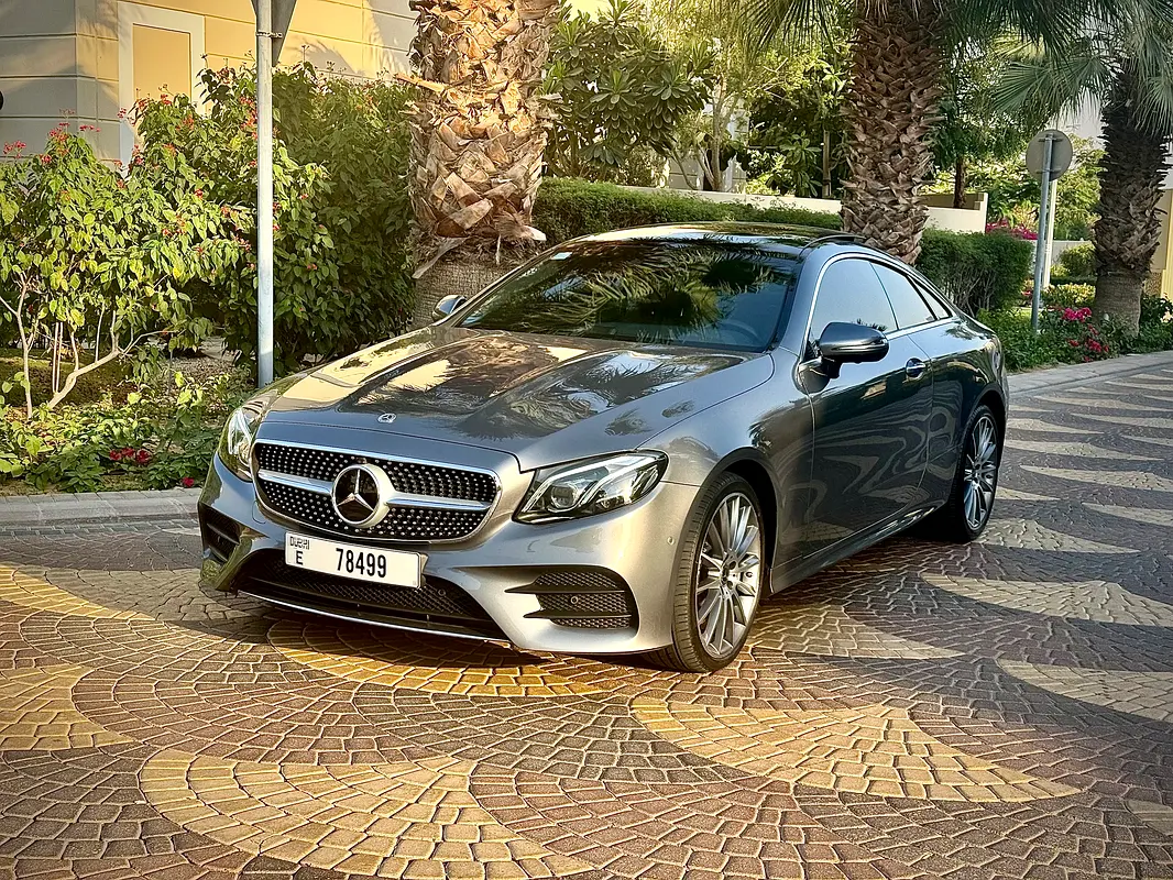 Mercedes-Benz E-Class 2020 — photo 1 of 20