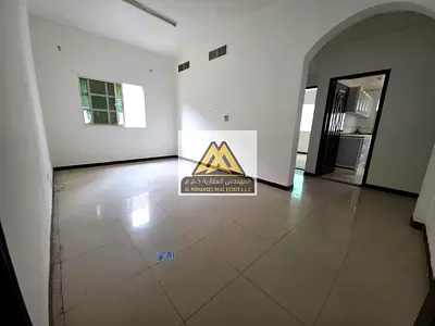 للإيجار السنوي – غرفة وصالة  عجمان، الراشدية – شارع المينا غرفة وصالة مساحة كبيرة-27000