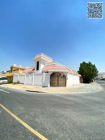 Investment opportunity at a bargain price: Two adjacent villas for sale in Rawdah 3, in prime locations.
