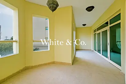 Best Price | Type E | Vacant on Transfer