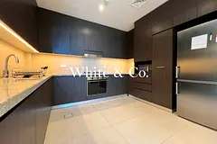 Unfurnished | Spacious Unit | Modern style