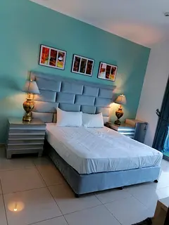 NO COMMISSION, Very large master bedroom with big balcony , full marina view , weekly 6 days free cl