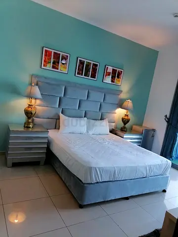 NO COMMISSION, Very large master bedroom with big balcony , full marina view , weekly 6 days free cl