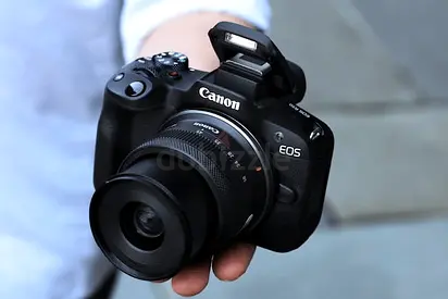 Canon EOS R50 Mirrorless Camera with RF-S 18-45mm Lens + Backpack  64GB SD Kit