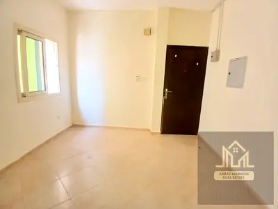 spacious apartment \\ neat and clean\\ separate kitchen prime location