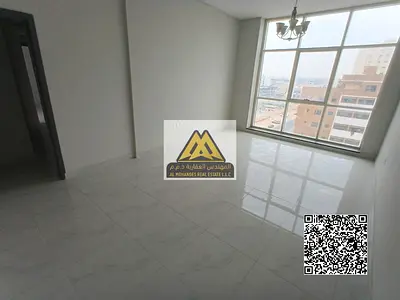 شقة غرفتين وصالة ببلكونة – الجرف 3 عجمان | إطلالة مفتوحة في بناية جديدة بالقرب من السوق الصيني