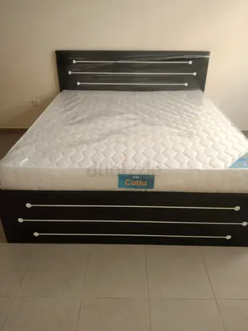180x200cm Bed with mattress family size.  Same day delivery available
