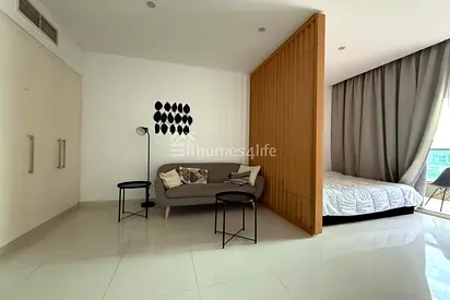 VACANT | HIGH FLOOR | UPGRADED