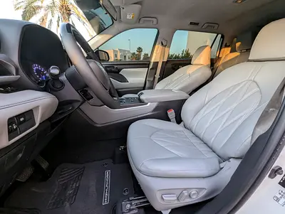 2020 Toyota HIGHLANDER — фото 4