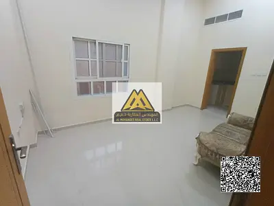 استديو للإيجار السنوي في الروضة 2 – شارع مكة | موقع مميز ومساحة واسعة وبناية مناسبة للعائلات